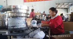 让更多群众在家门口端稳