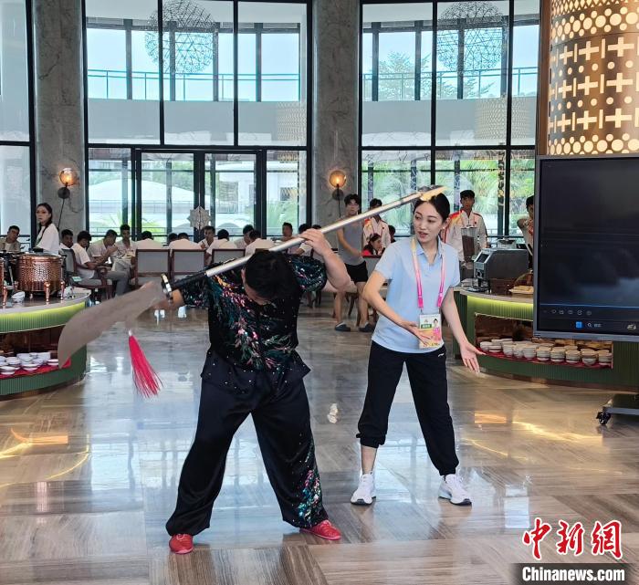 民族团结共舞：运动会期间各代表团共享文化盛