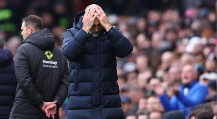 曼联主帅卡里克助球队重拾稳定 贝克汉姆称氛围