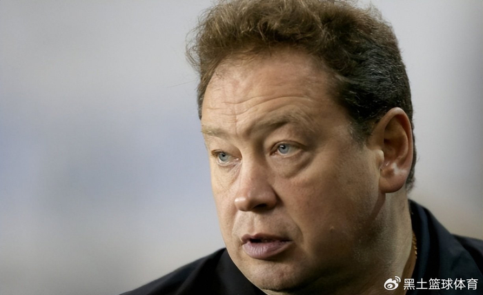 中甲宁波队主教练杨林主动请辞 前三轮三连败引